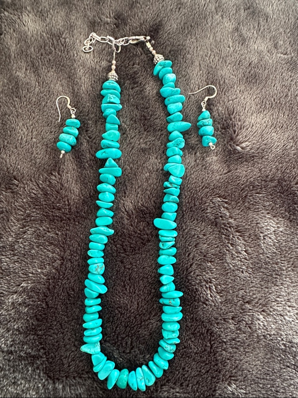 Turquoise Chip Necklace and Earrings Set - Bright Turquoise Women’s Jewelry